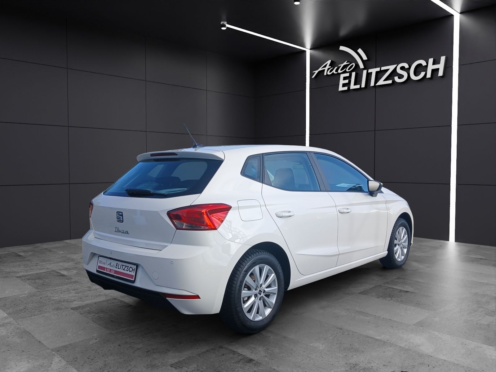 Fahrzeugabbildung SEAT Ibiza TSI Style LED Navi Climatronic AID GRA RFK