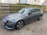 Mercedes-Benz E 220 d T Autom. - - : Taxi, Von Privat