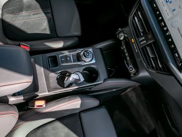 Ford Kuga 2.5 Plug-In Hybrid ST-Line X Fahrerassi.