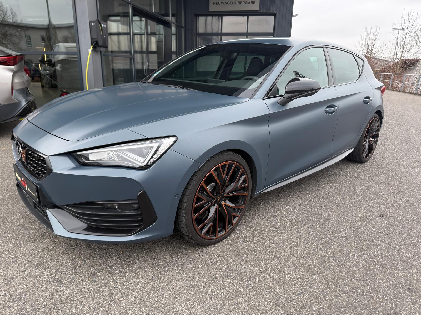 Cupra Leon VZ 2.0 TSI 221 kW (300 PS) 7-Gang-DSG