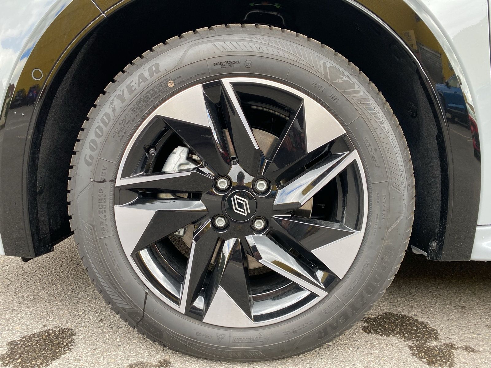 Renault Clio - Bild 14
