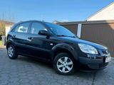 Kia Top gepflegtes Auto zu verkaufen sofort fa... - Kia Rio in Bielefeld