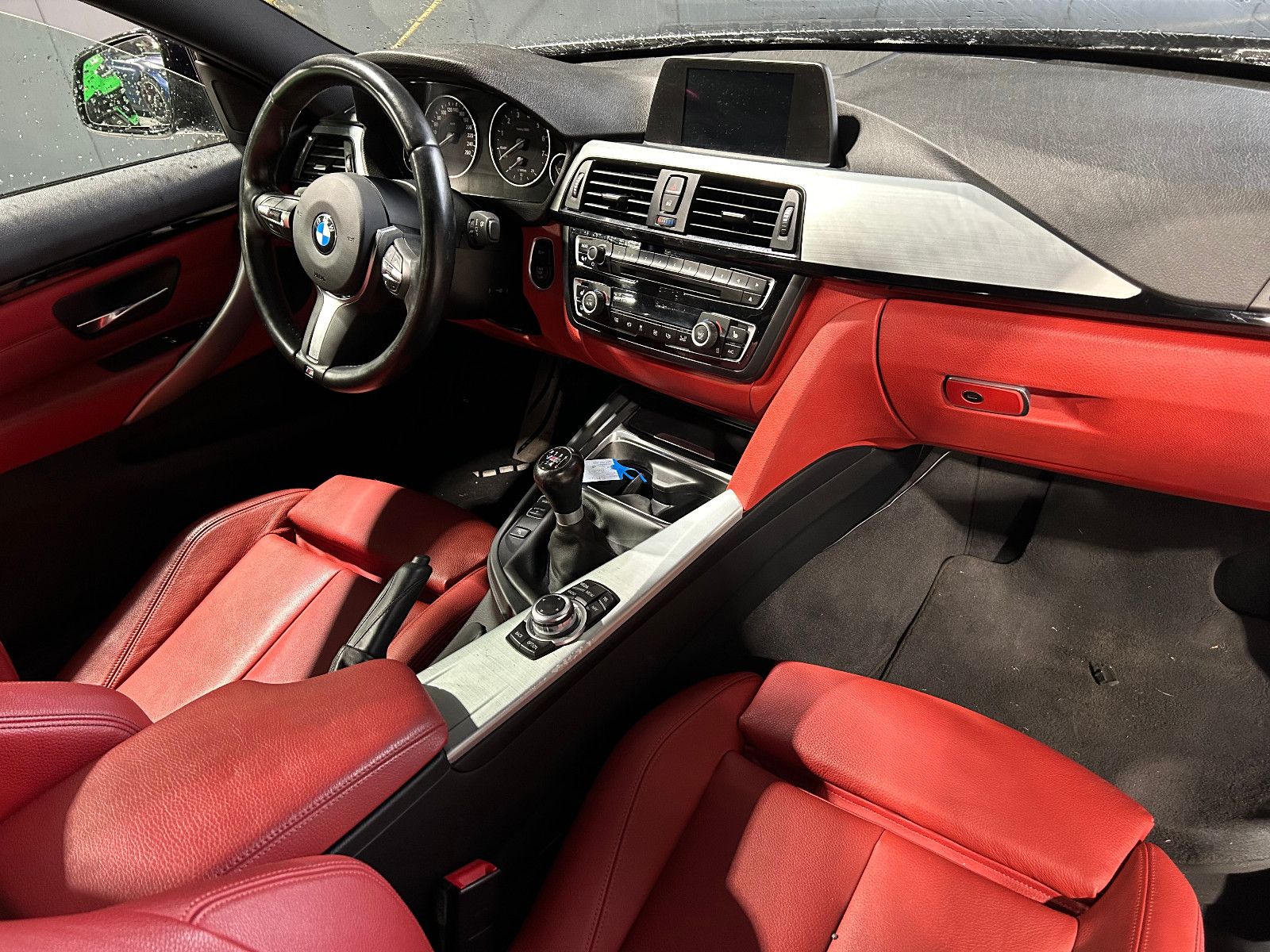 Fahrzeugabbildung BMW 428 Bau. 4 Coupe 428 i/BESCHÄDIGT/MOTORSCHADEN