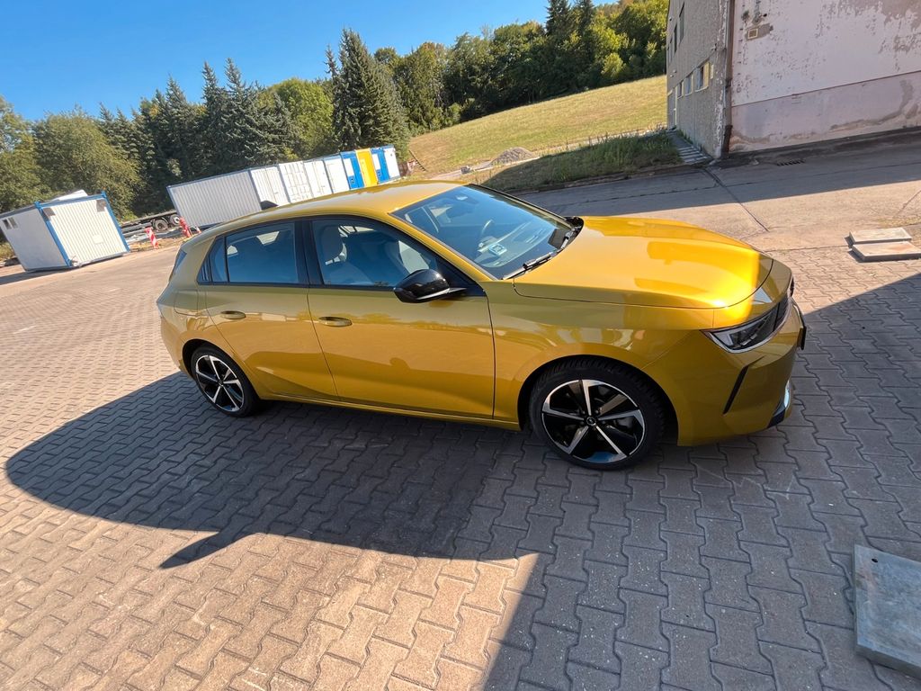 Image of Opel Astra