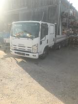 Isuzu N Serie - Isuzu Reisebus