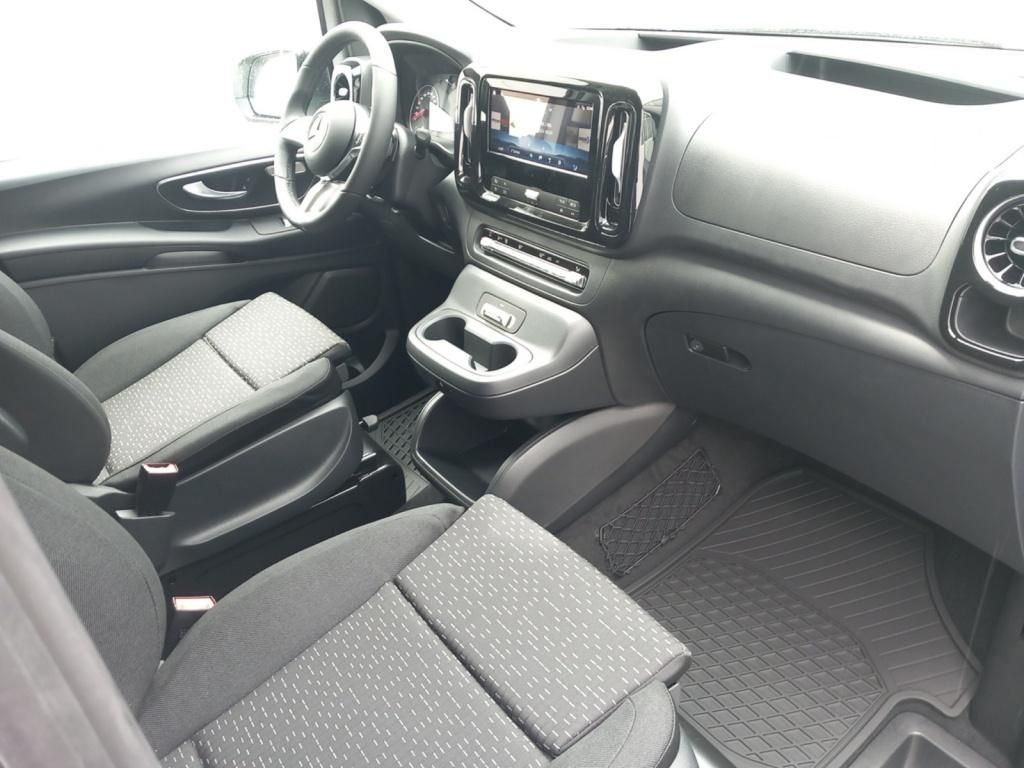 Fahrzeugabbildung Mercedes-Benz Vito 119 CDI Tourer PRO lang LED*AHK*Navi*Leder