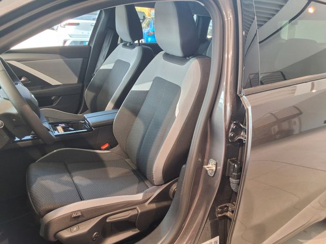 Astra L Sports Tourer Enjoy 1,2 6MT