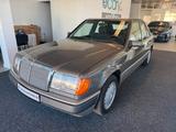 Mercedes-Benz E 300 Lim. aus 2. Hand - gebrauchte Mercedes-Benz E 300 aus dem Jahr 1991
