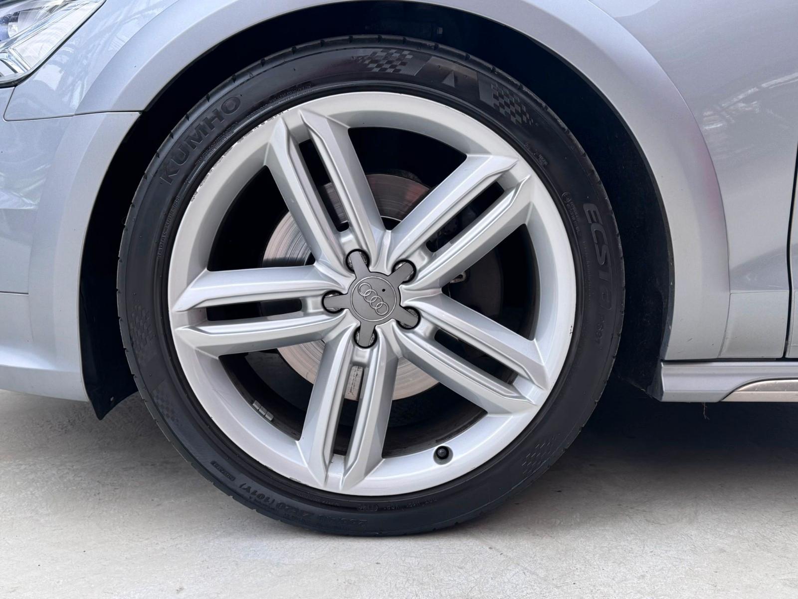 Audi A6 Allroad 3.0 TDI 218 ch quattro • Cuir Alcantara - Bose • Attelage • Chauffage auxiliaire