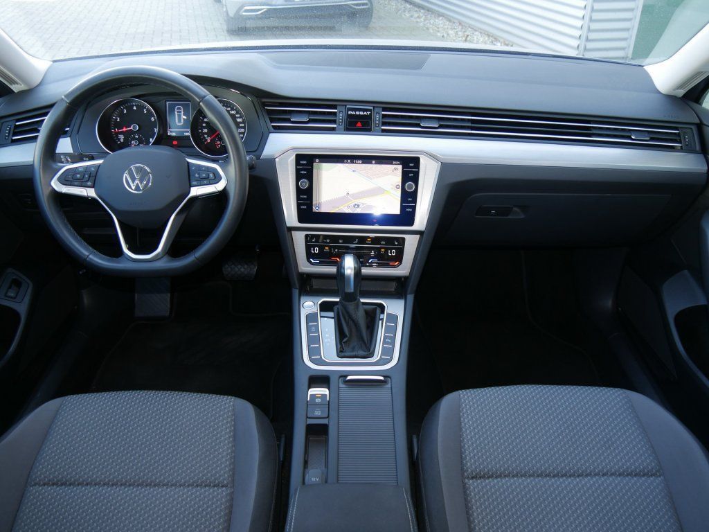 Volkswagen Passat Variant 1.5 TSI DSG Navi AHK LED ACC PDC foto 5