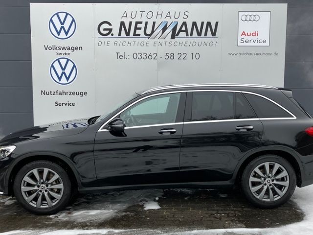 GLC 250 AMG Line/4Matic/LED/ LEDER /ALU 20"