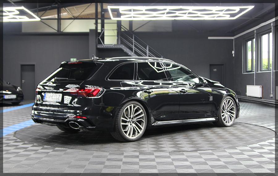 Audi RS4 2.9 TFSI tiptronic quattro Avant PDC / NAVI