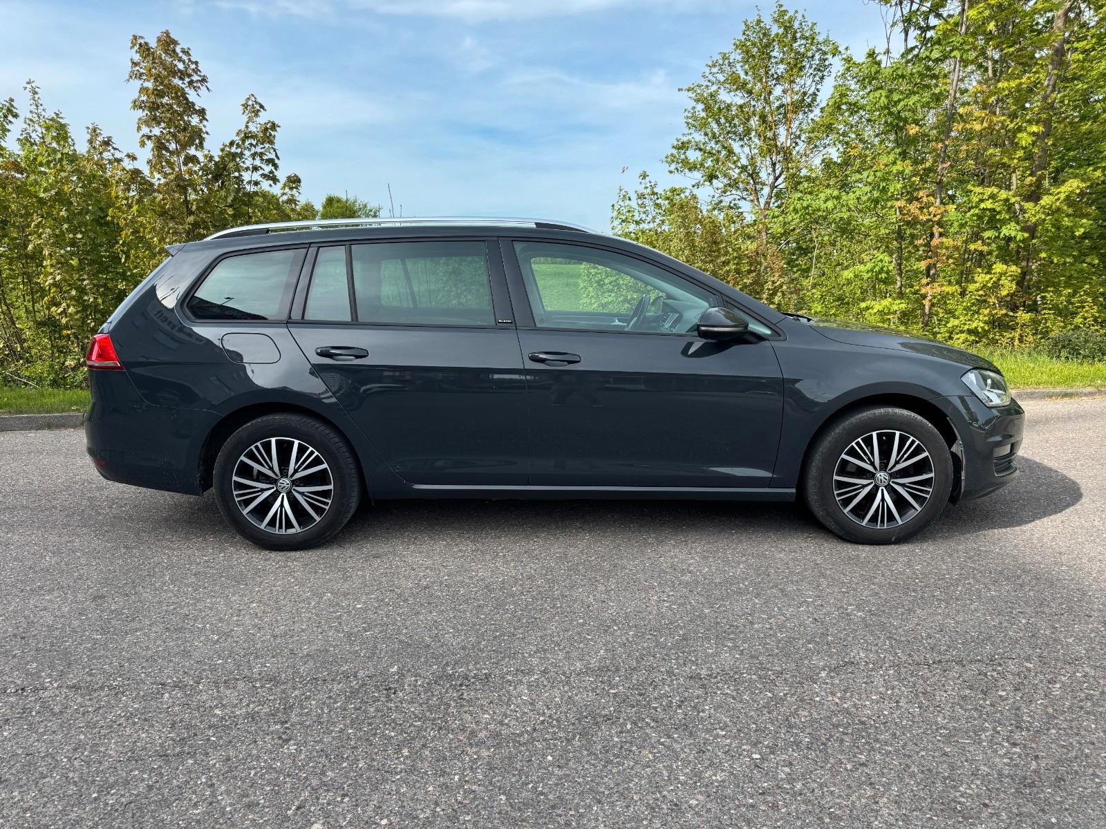 Volkswagen Golf 7 2.0 TDI Variant Allstar,Navi,ZahnriemeNEU