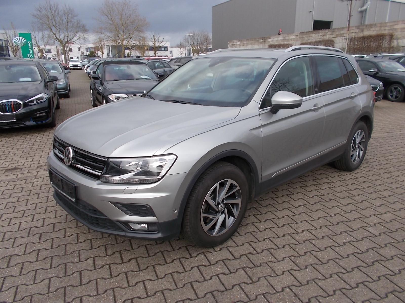 Volkswagen Tiguan Sound Navi PanoDach AHK zus. WR