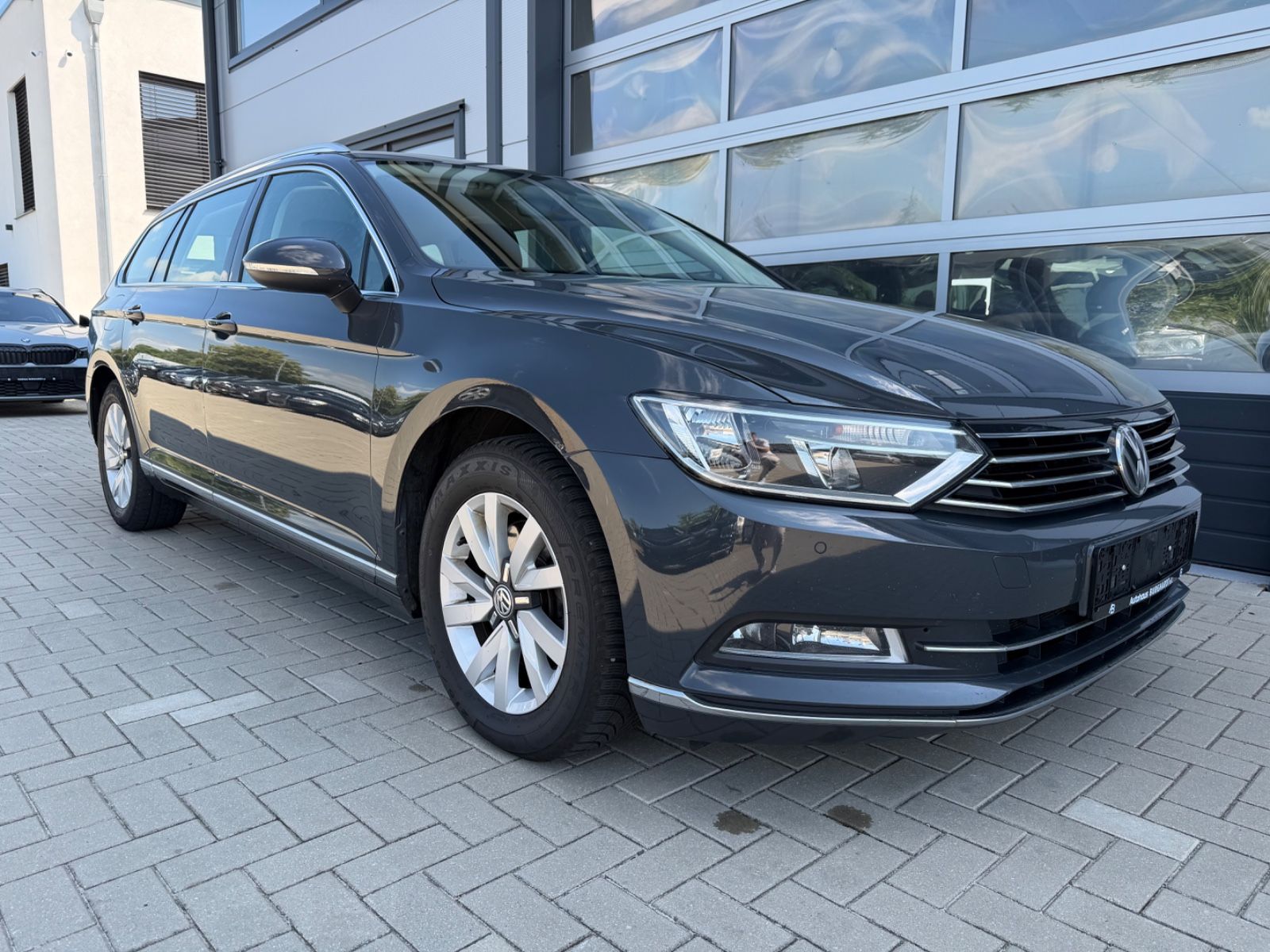 VW Passat Variant Highline BMT ACC/DSG/TÜV Neu