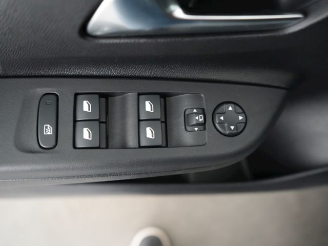 Corsa F FACELIFT GS HYBRID eDCT+LED MATRIX+NAVI+