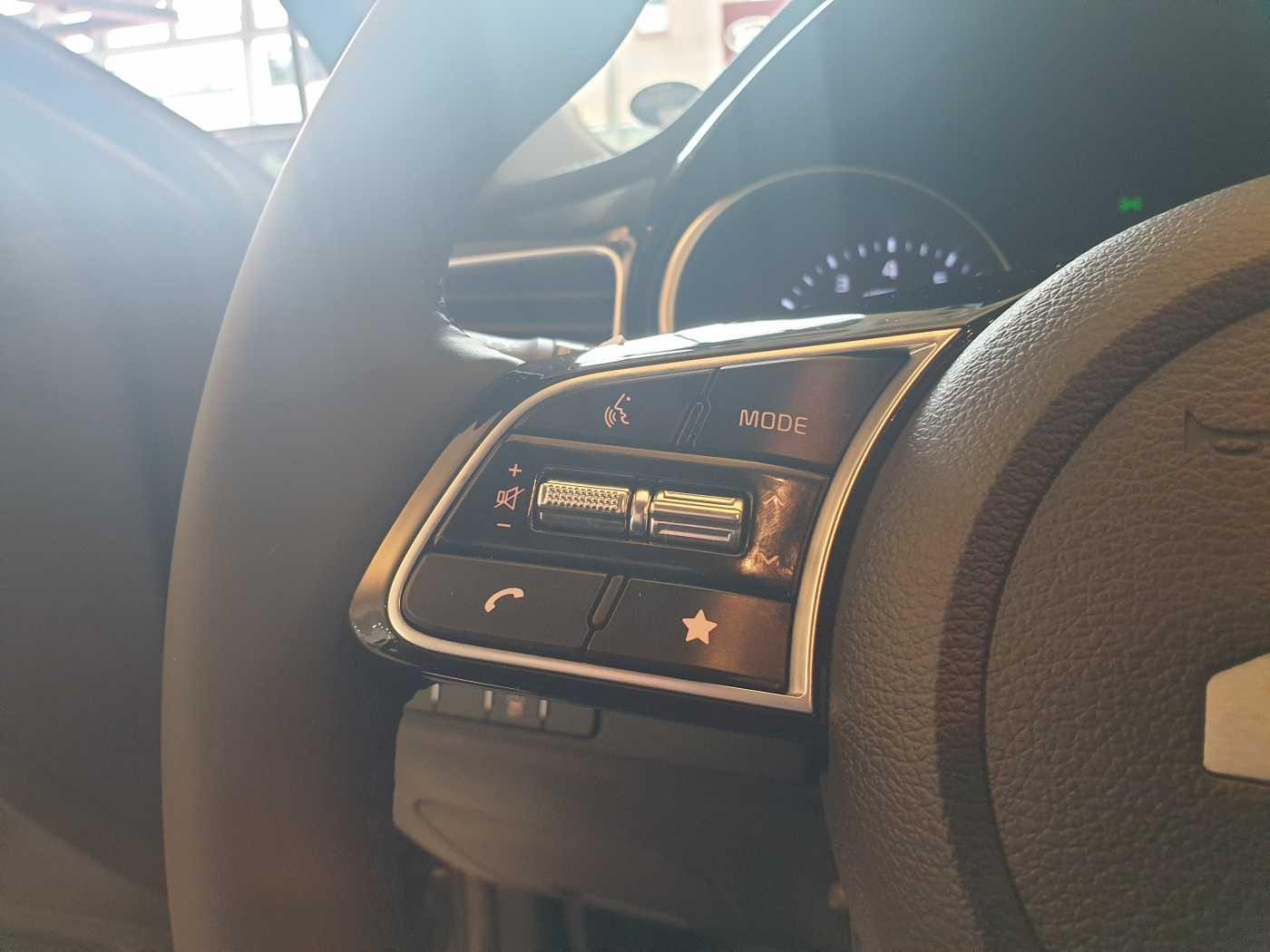 Kia Ceed SW 1.0T 100PS | Vision | NAV | KAM