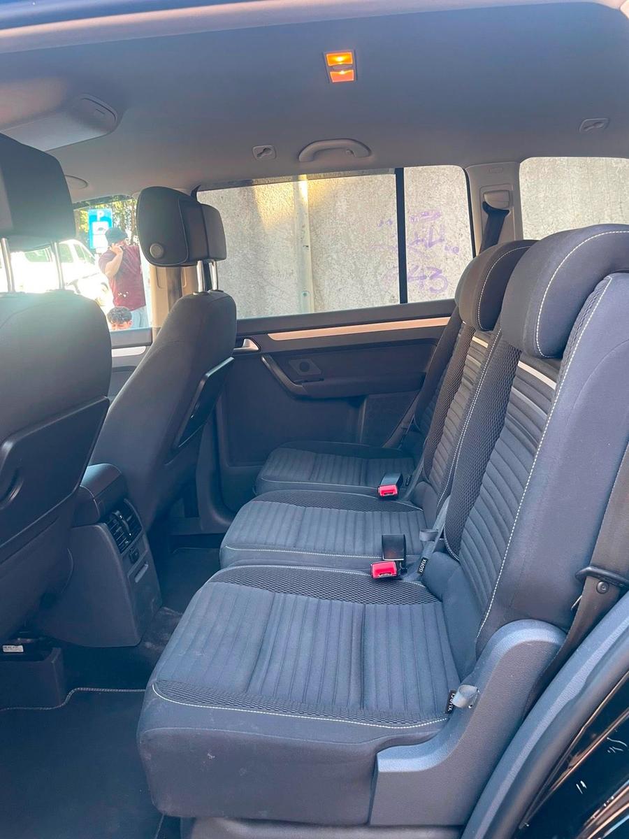 Volkswagen Touran 2015 — photo 11