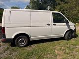 Volkswagen T5 Transporter TÜV NEU/Klima/Ahk - VW T5 Transporter von privat