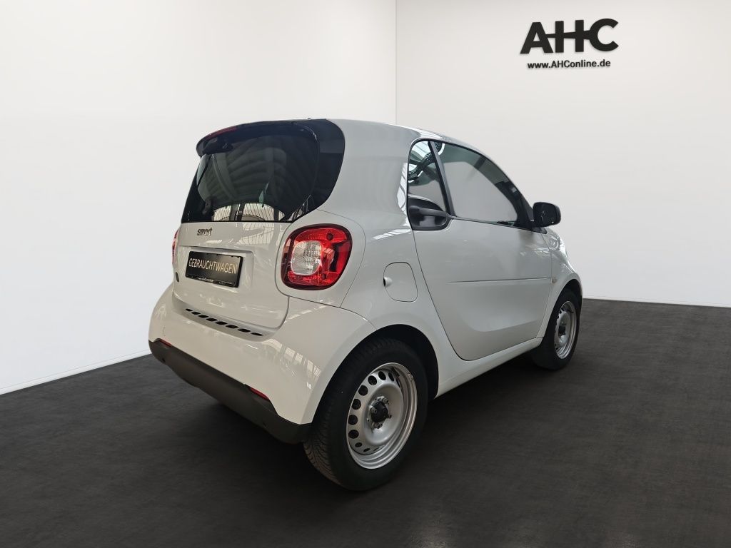 Fahrzeugabbildung Smart EQ ForTwo ''PURE'' LED SHZ Tempomat KlimaA DAB