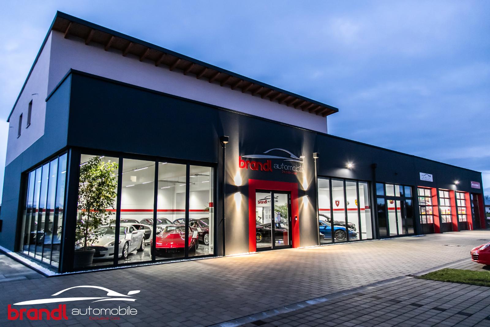 showroom-image-main