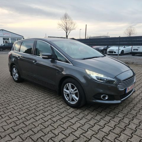 Ford S-Max S-MAX Titanium Navi Leder Xenon  Schekheft