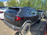Dacia Duster Eco-G 120 auto Expression Automatik  - mit LPG-Antrieb: Grün, Geländewagen