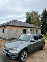 BMW X5 40d, HUD, Softclose, Volleder, uvm - BMW 540 mit Diesel-Antrieb: Geländewagen