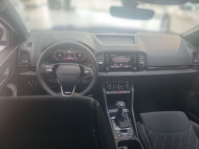 Fahrzeugabbildung SKODA Karoq 1.5 TSI DSG Sportline LED MATRIX