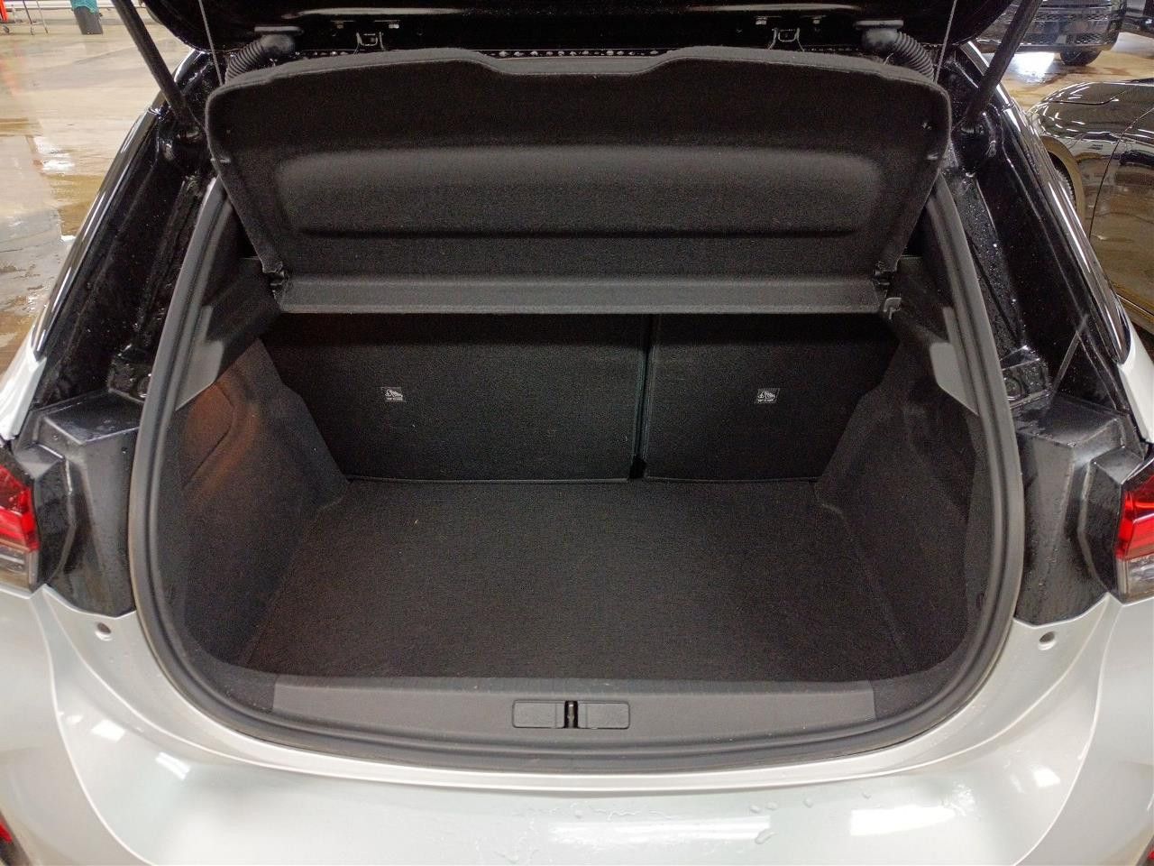 Fahrzeugabbildung Opel Corsa F GS MildHybrid 107KW 6e-DCT