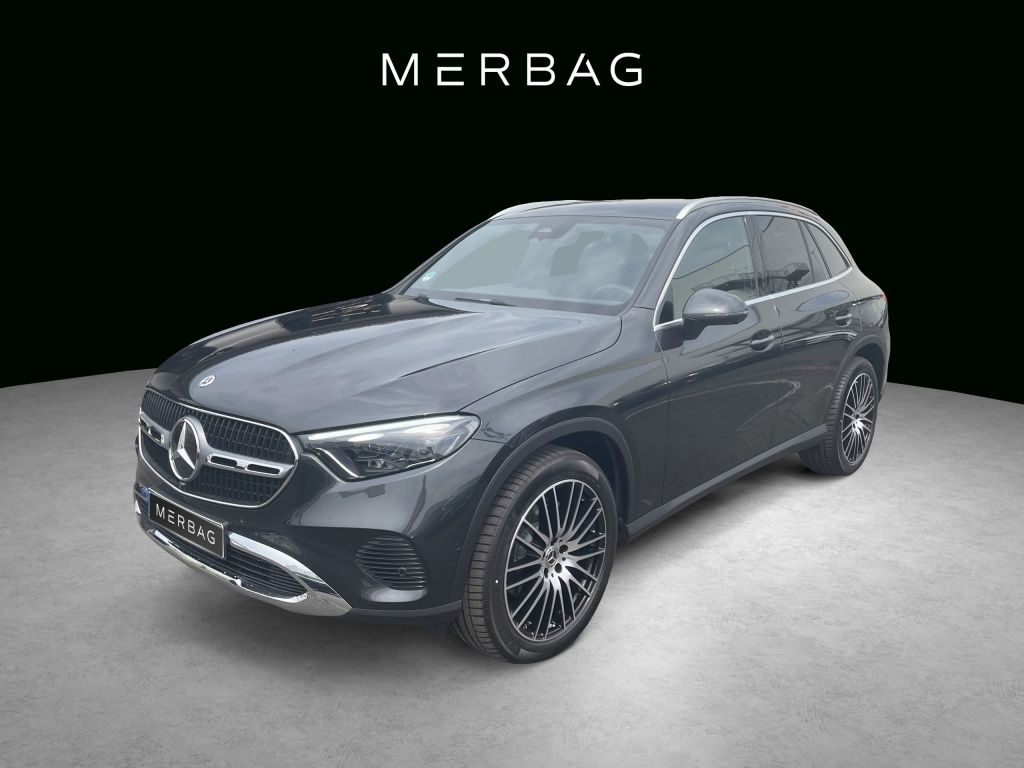 Mercedes-Benz GLC 200 — hlavná fotografia