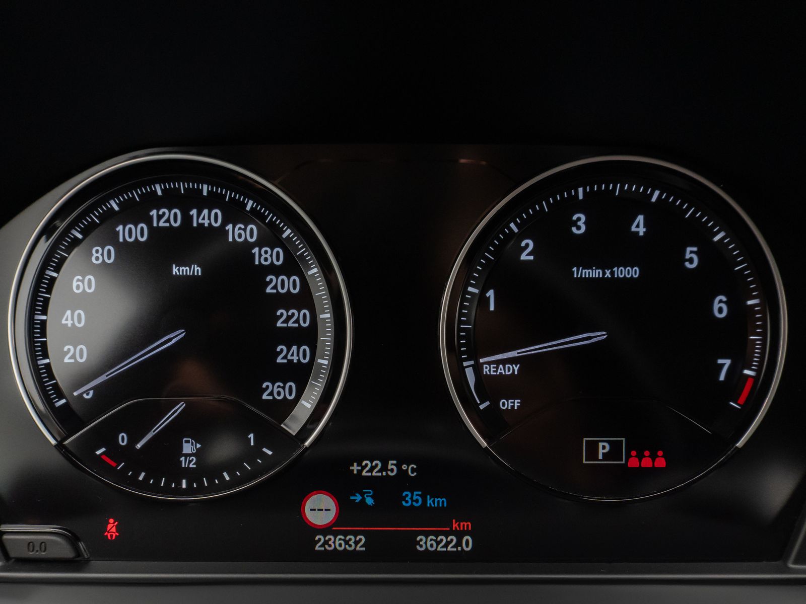 Fahrzeugabbildung BMW X2 xD25e Kamera DAB Lordos Geschwindigkeitsreg