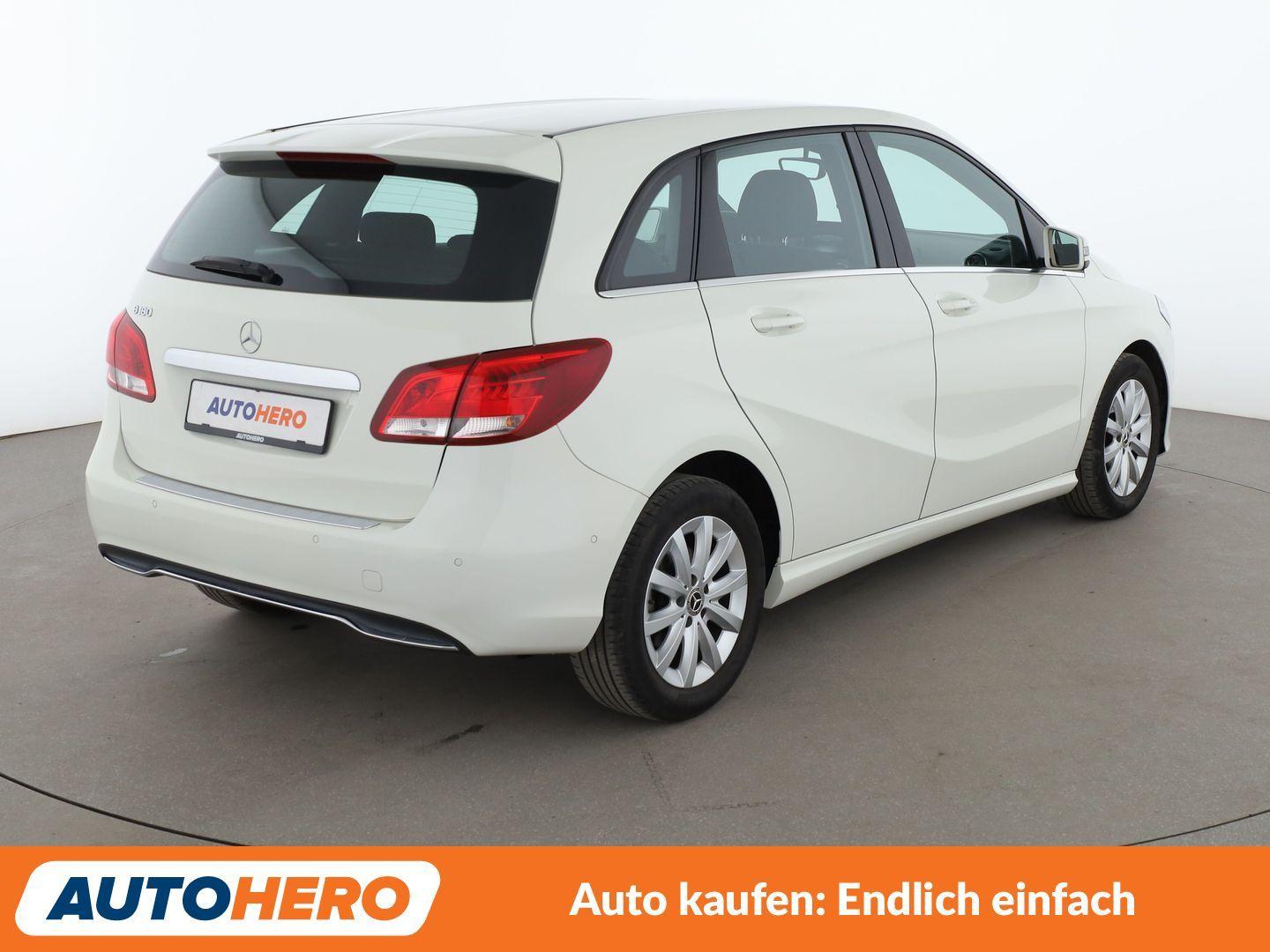 Mercedes-Benz B 180 Style *NAVI*TEMPO*PDC*SHZ*