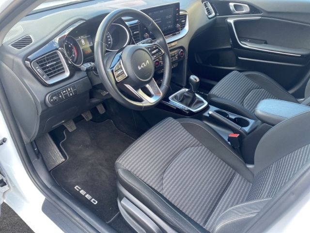 Fahrzeugabbildung Kia Ceed VISION *SITZHEIZTUNG* *LENKRADHEIZUNG* *KAM