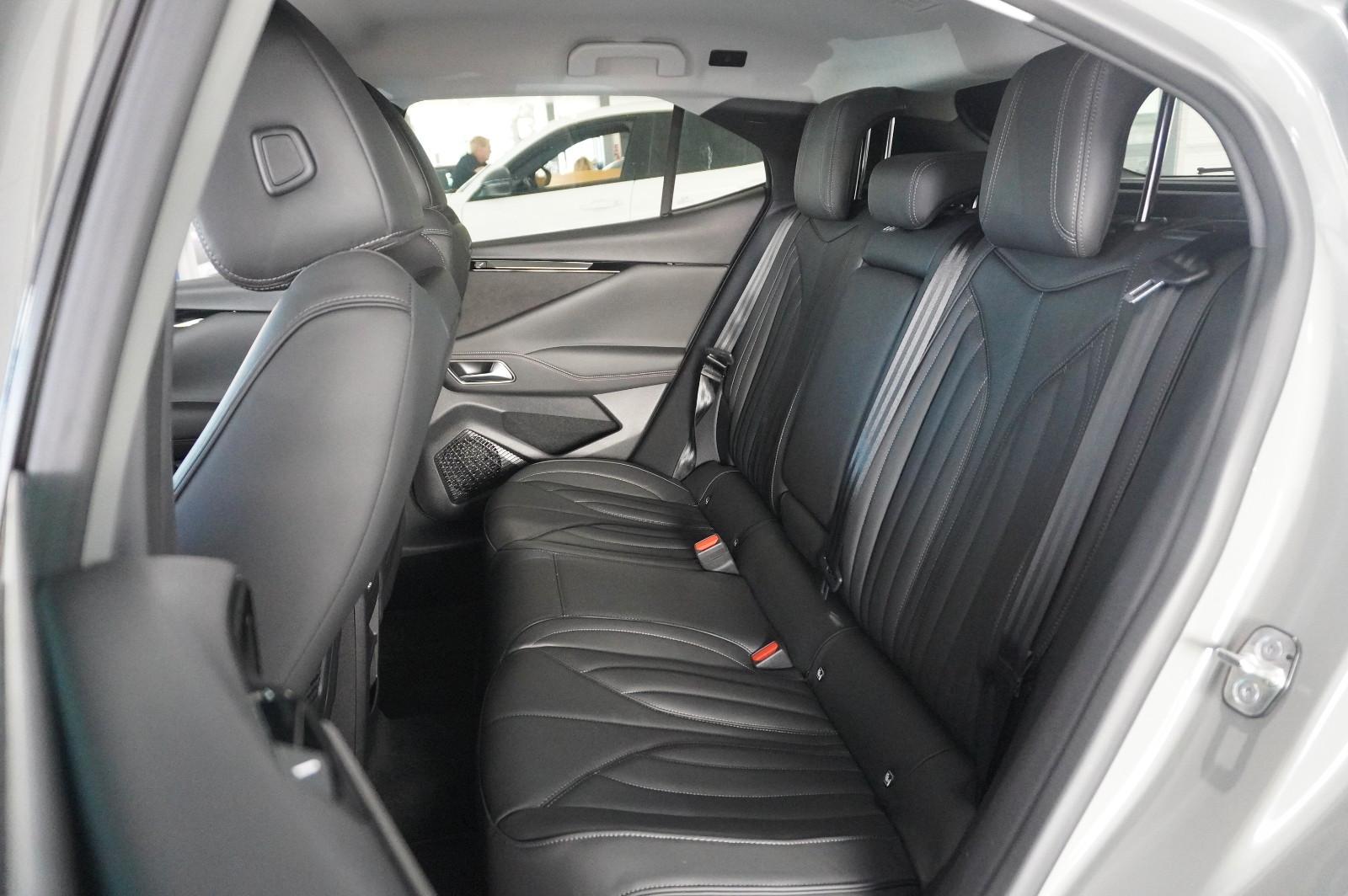 DS Automobiles DS4 DS 4 E-Tense PERFORM. LINE PHEV NAVI/LED/DAB