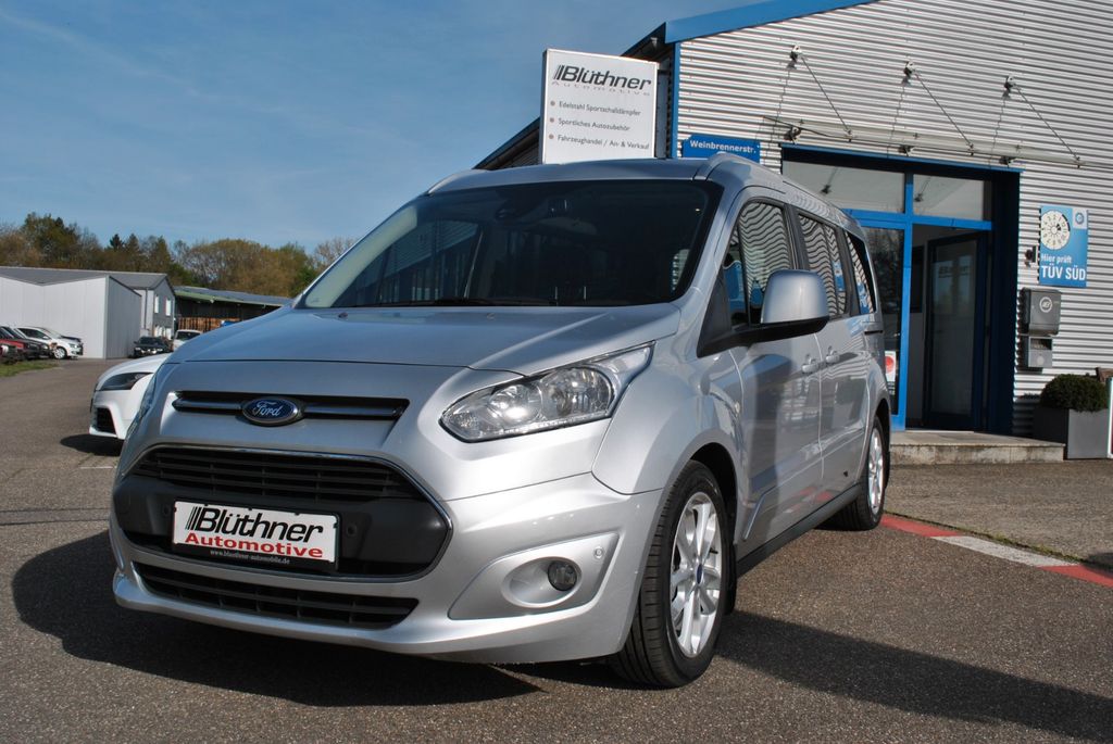 Image of Ford Grand Tourneo