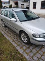 Volvo V70 2.4 T Premium  - Volvo V70: Premium