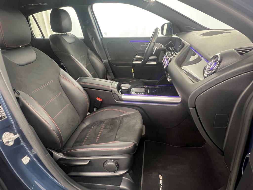 Mercedes-Benz GLA 220