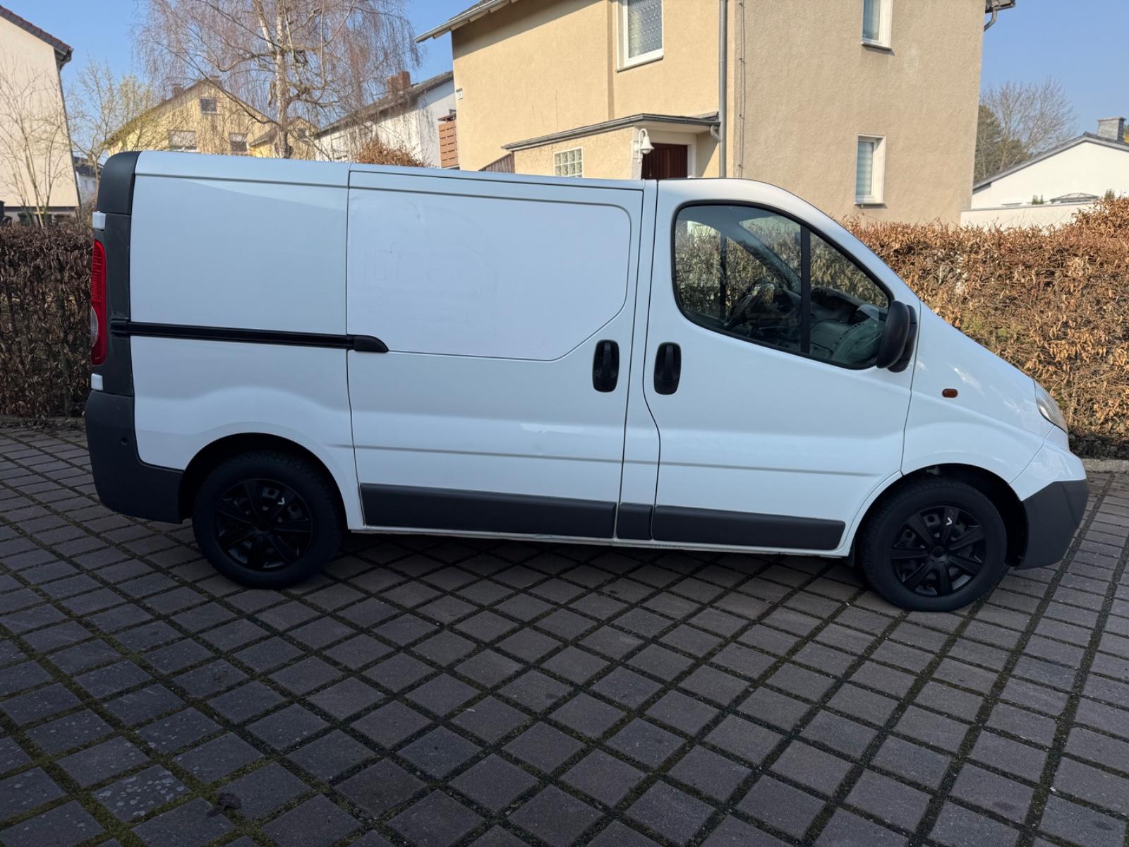 Opel Vivaro Kasten/Kombi Kasten L1H1 2,7t