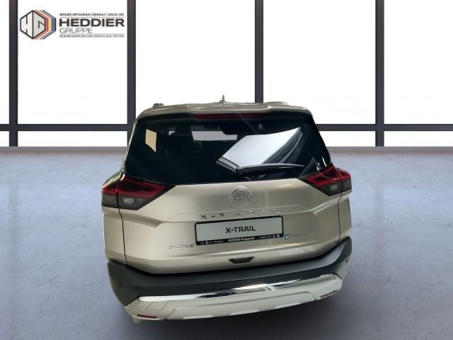 Fahrzeugabbildung Nissan X-TRAIL 1.5 VC-T e-4ORCE 213 PS 4x4 Tekna+ 5 Sit