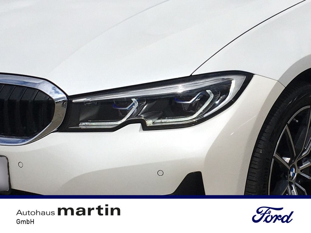 Fahrzeugabbildung BMW 320 d Advantage NAVI SHZ AHK HUD ACC LASER