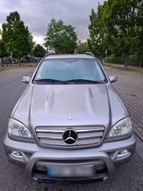 Mercedes-Benz Mercedes ML 270 CDI Final Edition Privates... - Mercedes-Benz ML 270: Cdi Final Edition