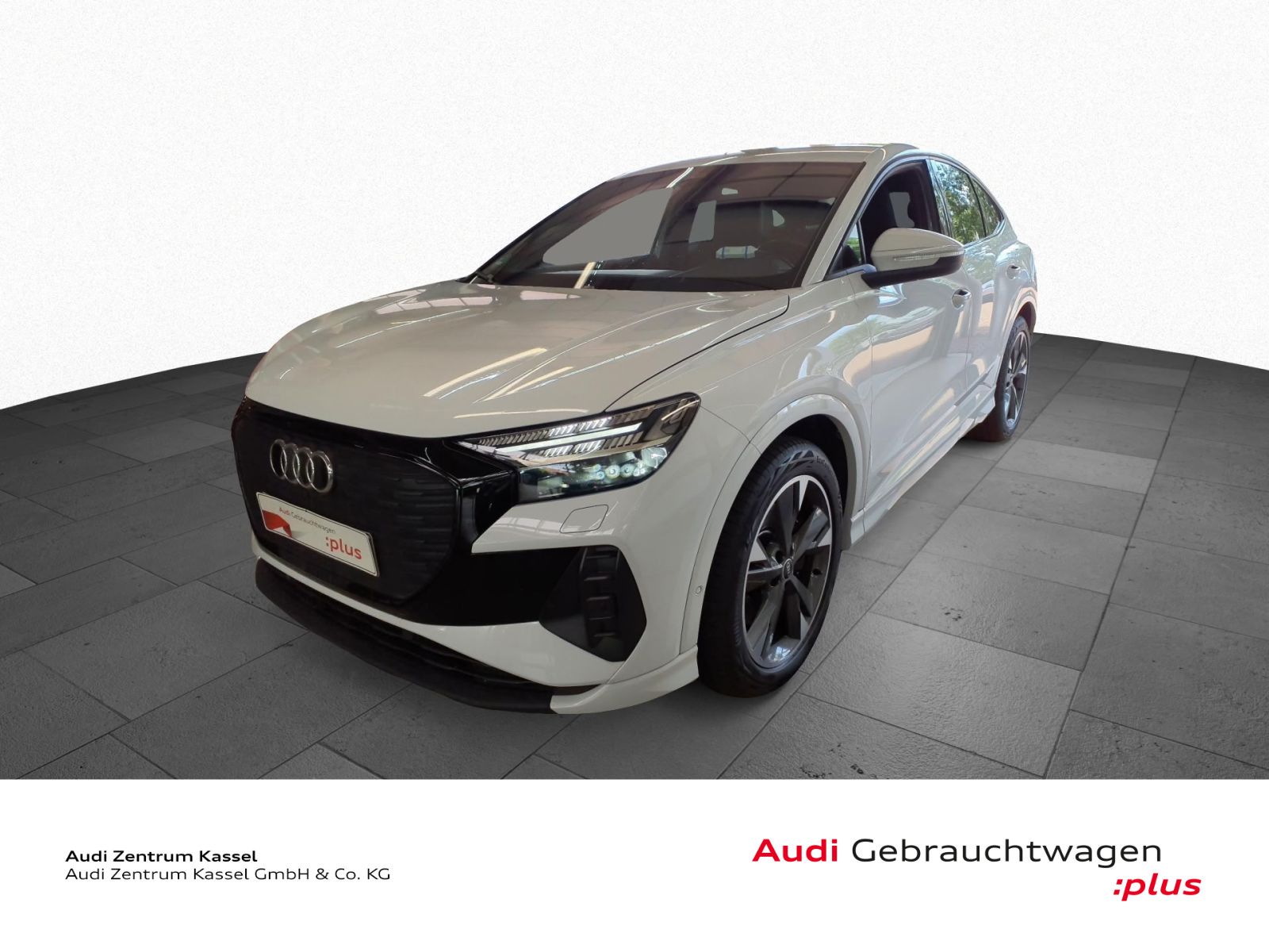 Audi Q4 SB 40 e-tron S line Matrix Kamera Carplay