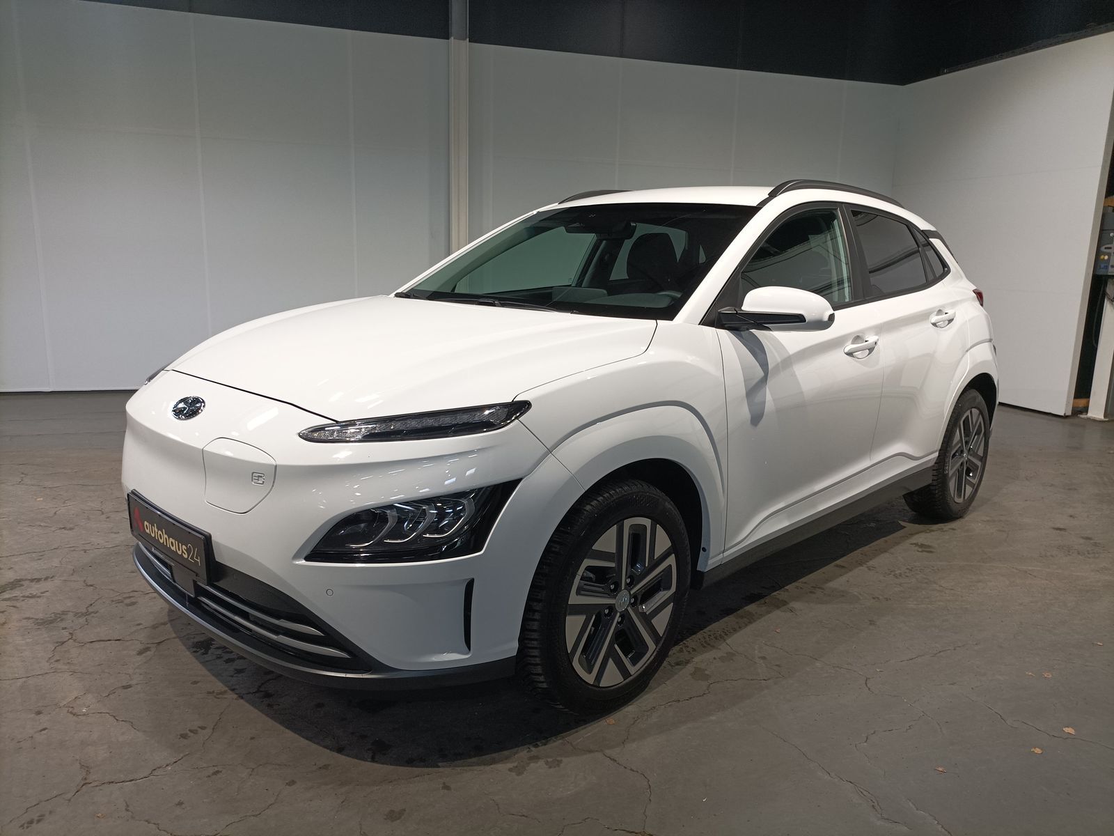 Hyundai Kona 39,2 kWh Trend LED|Navi|CAM|SHZ|WP imagem 3