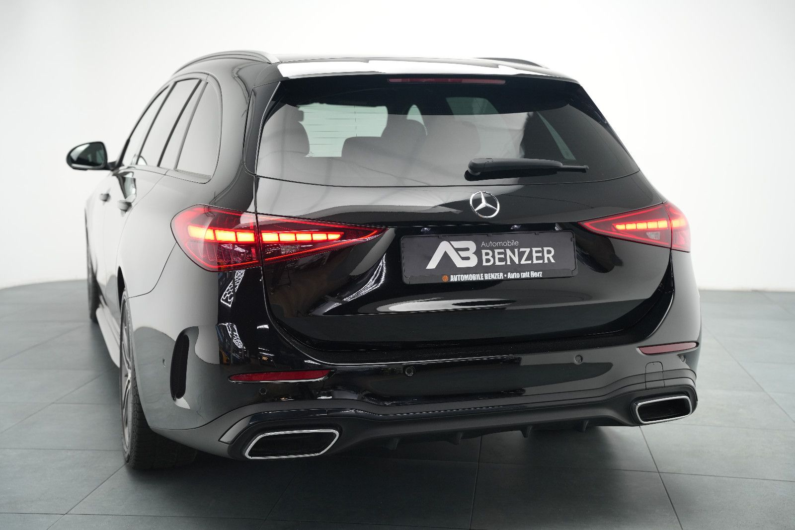 Fahrzeugabbildung Mercedes-Benz C 220d *AMG*Carbon*Ambiente*Kamera*AHK