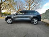 Volkswagen VW Touareg. V6 TDI Exclusive - Volkswagen Touareg aus 2010: V6