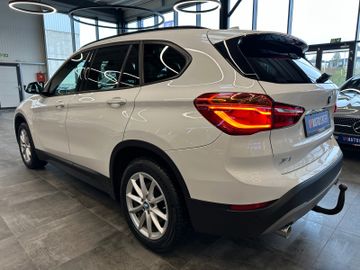 BMW X1 xDrive 20 d *HeadUp*Pano*AHK*Kamera*