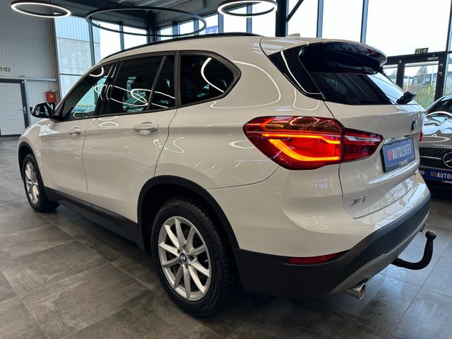 BMW X1 xDrive 20 d *HeadUp*Pano*AHK*Kamera*