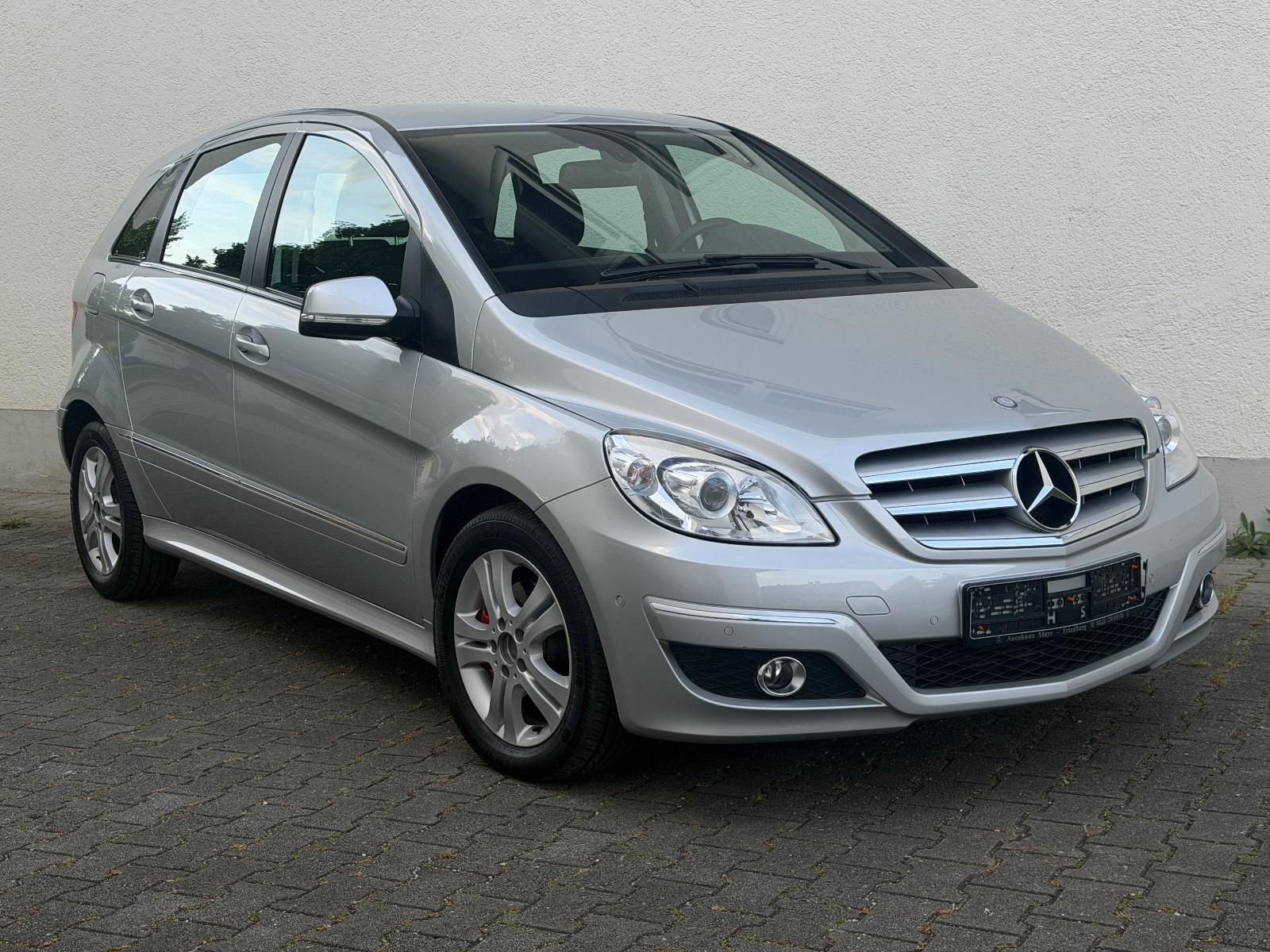 Mercedes-Benz B 200 CDI~AUTOMATIK~SHZ~AHK~NAVI~PDC~TEMPOMAT