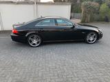 Mercedes-Benz CLS 63 AMG Schwarz/Schwarz  Zustand 2 - Mercedes-Benz aus 2010: Cls AMG
